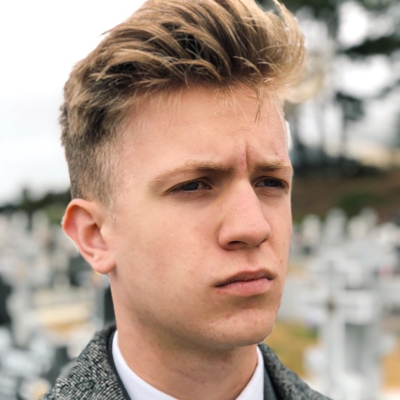 Meet your Posher, Nikolai - Picture 1 of 1